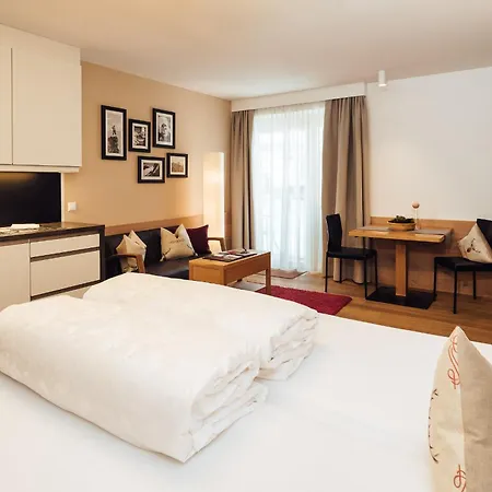 Schneeweiss lifestyle - Apartments - Living Serfaus Zimmer foto