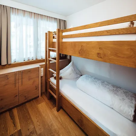 Schneeweiss lifestyle - Apartments - Living Serfaus Zimmer foto