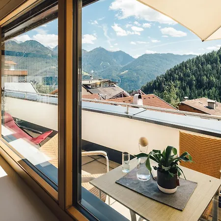 Schneeweiss lifestyle - Apartments - Living Serfaus Zimmer foto