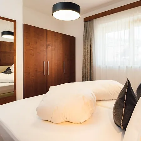 Schneeweiss lifestyle - Apartments - Living Serfaus Zimmer foto