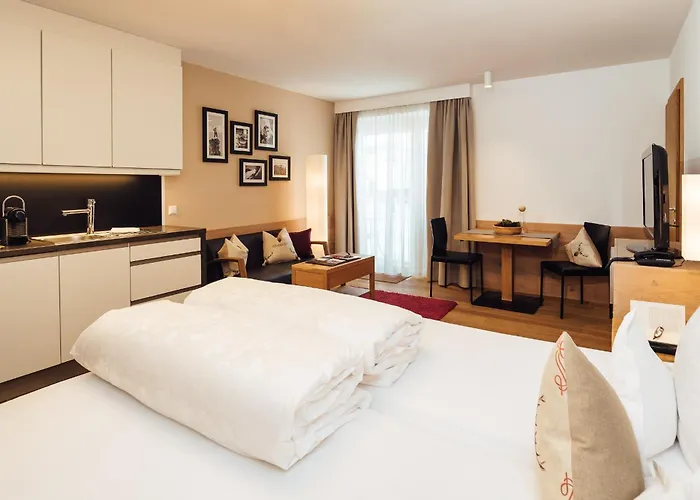 Schneeweiss lifestyle - Apartments - Living