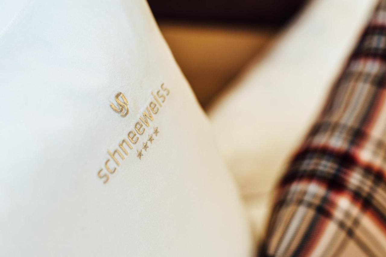Schneeweiss Lifestyle - - Living