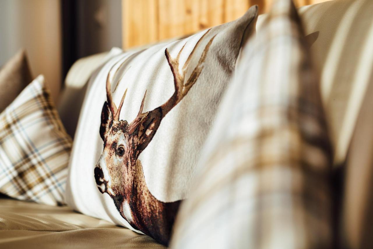 Apartment Schneeweiss Lifestyle - - Living Serfaus