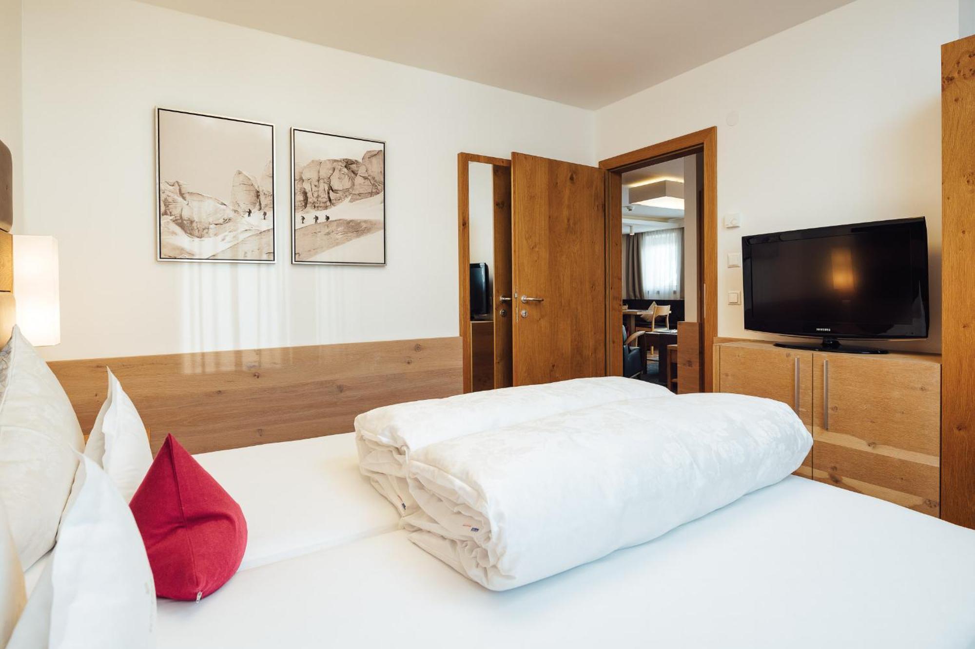 Schneeweiss Lifestyle - - Living *